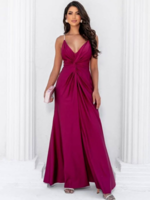 Vestido Morado con tiras y tajo