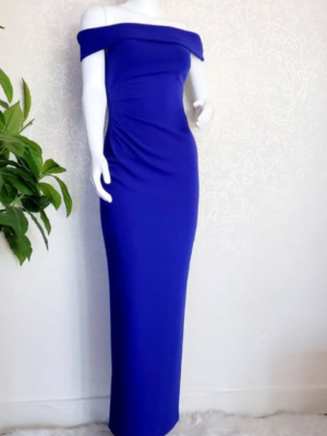 Vestido azul al cuerpo