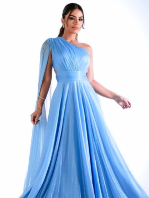 Vestido celeste media manga con capa