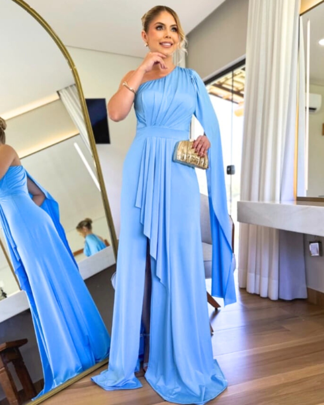 Celeste con capas . Dulce